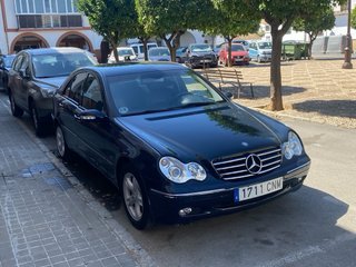 Mercedes-Benz C200 2003
