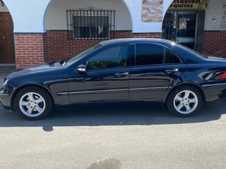 Mercedes-Benz C200 2003