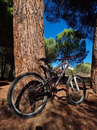 Santa Cruz Nomad Enduro