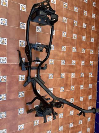 Chasis Yamaha YOG con horquillas
