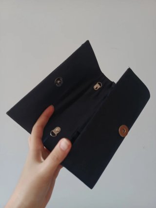 Pochette cerimonia blu con strass