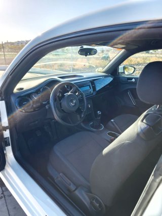 Volkswagen Beetle 2014
