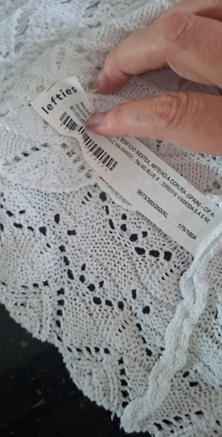 Chaqueta de punto blanca