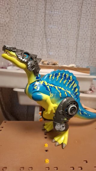 Playmobil Dinosaurio con Armadura