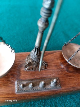 Bilancia Vintage Ottone e Legno