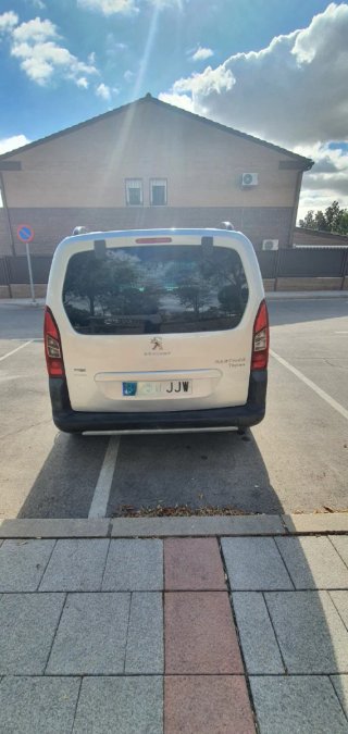 Peugeot Partner 2015