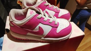 Zapatillas Nike Niña Rosa y Blanca