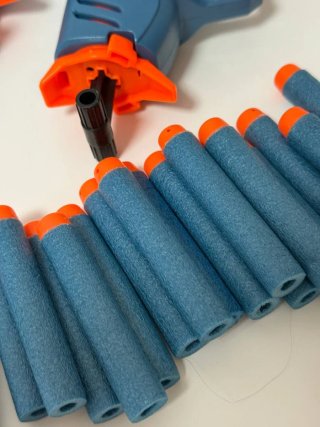 2 Pistolas Nerf Elite 2.0 + 40 Dardos