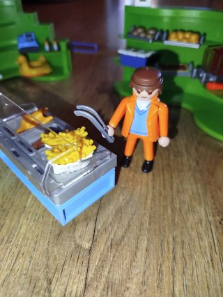 Playmobil