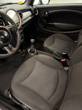 MINI Cabrio 2013