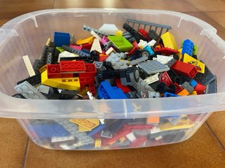 Pezzi LEGO + 3,5 kg