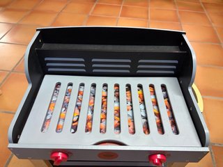 Barbacoa de juguete con accesorios