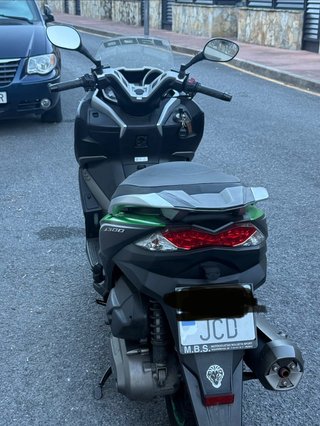 Kawasaki J300 2015