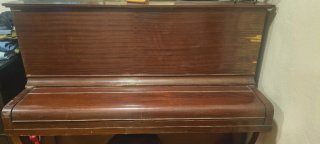 Piano Steinway & Sons para restaurar