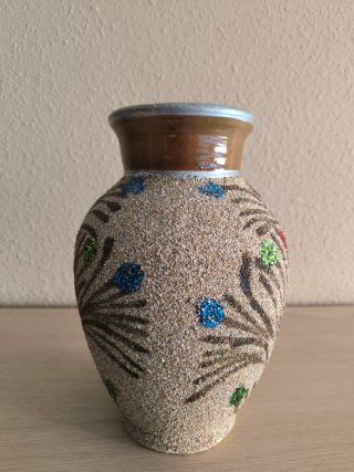 Jarrón artesanal de cerámica