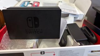 Nintendo Switch V2 Caja Completa IMPOLUTA