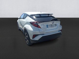 Toyota C-HR   1.8 125H Advance