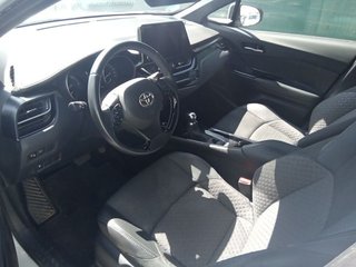 Toyota C-HR   1.8 125H Advance