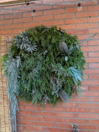 Decoración Circular Vegetal con Luces LED