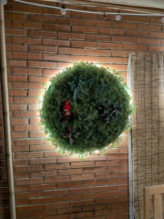 Decoración Circular Vegetal con Luces LED