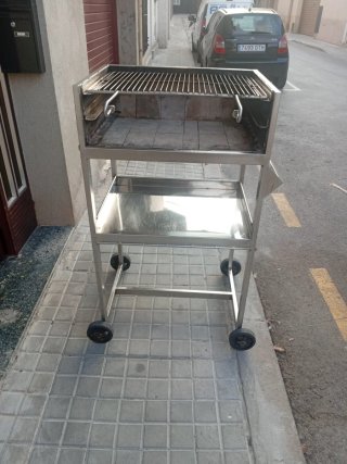 Barbacoa de imox y piedra