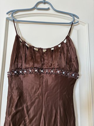 Vestido satén marrón chocolate fiesta / Eventos.
