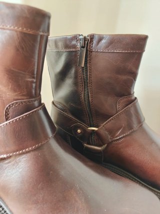 Stivaletti Zara marroni con fibbia