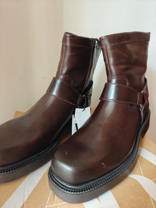 Stivaletti Zara marroni con fibbia