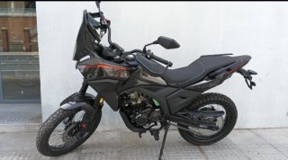 Morbidelli 125 Adventure Negra