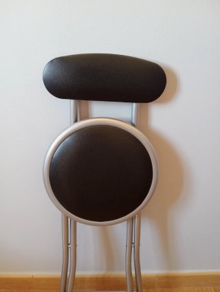 2 Taburetes Plegables Metal Negro. Sin estrenar