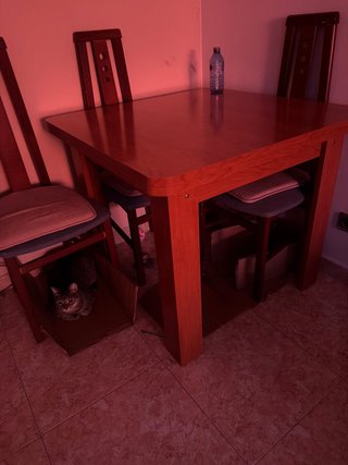 Mesa de comedor extensible de madera