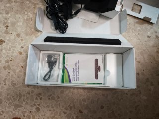 Xbox 360 Kinect Sensor + Kinect Adventures