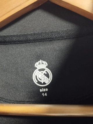 Chándal Real Madrid niño talla 14
