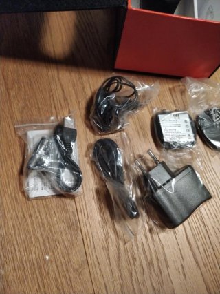 watch Telefono Touch Screen GSM- nuovo