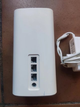 Router Huawei 5G CPE Pro 2 H122-373