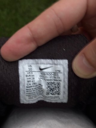 Nike Vomero 5 SE Talla 46