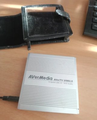 Lote informática: teclado Acer PS/2, Hub USB y más