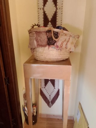 Mesa recibidor metal y madera