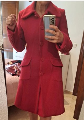 Abrigo Mango Rojo Talla M