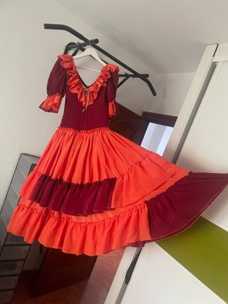 Vestido de gitana volantes naranja y rojo