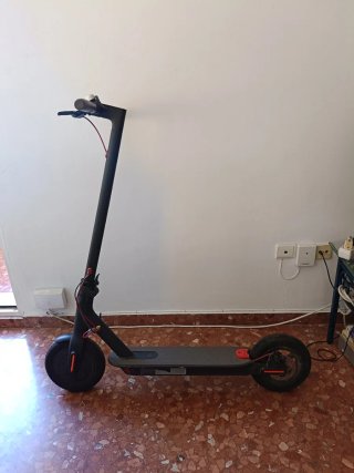 Patinete Eléctrico Xiaomi M365