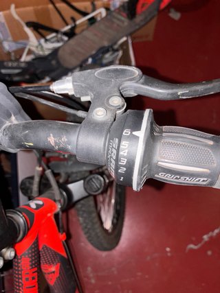 Bicicleta Montaña Roja B'Twin Rockrider
