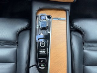 Volvo XC90 2021 T8 RECHARGE INSCRIPTION 390cv 7PLZ