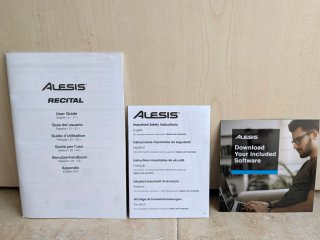 Piano Alesis Recital 88 teclas + soporte. Poco uso