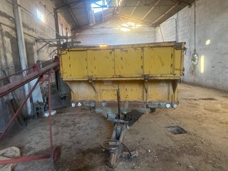 Remolque 6000kg Basculante Inscrito ROMA