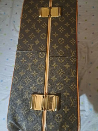 Maleta Louis Vuitton Marrón