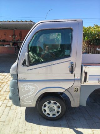 Mitsubishi ligeri 2001
