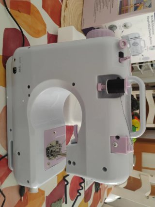 Máquina de coser nueva