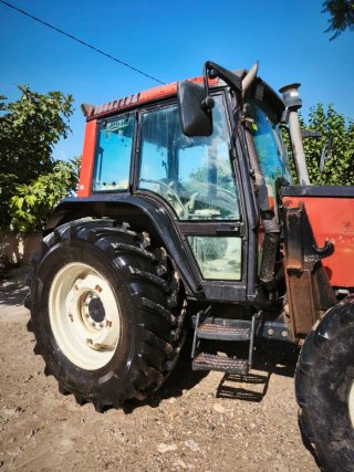 Tractor Valtra 6300-A