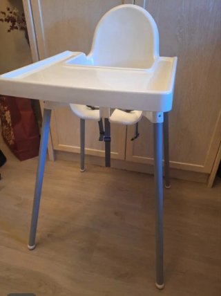 Trona IKEA Blanca